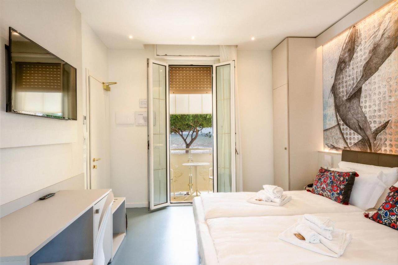 Hotel Le Lampare カオルレ エクステリア 写真