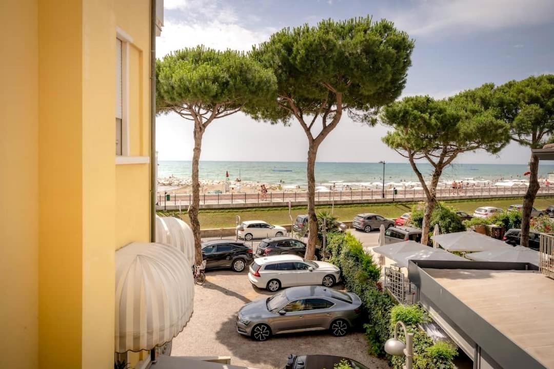Hotel Le Lampare カオルレ エクステリア 写真