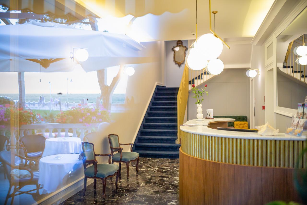 Hotel Le Lampare カオルレ エクステリア 写真