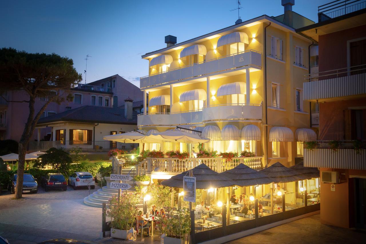 Hotel Le Lampare カオルレ エクステリア 写真